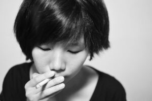 6243310666_3027ca318e_b_sexy-girl-smoking